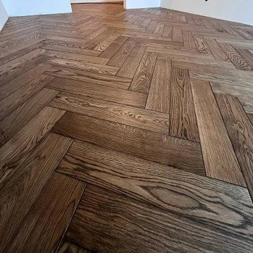 Укладка инженерной доски, паркета